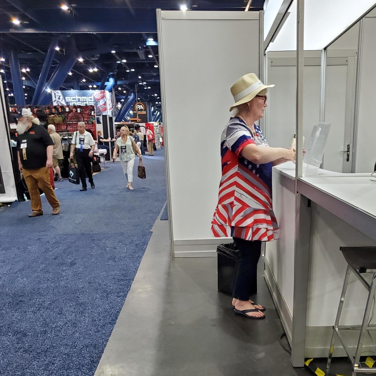 Trinity Tunic Top in Patriotic Print - Image 5