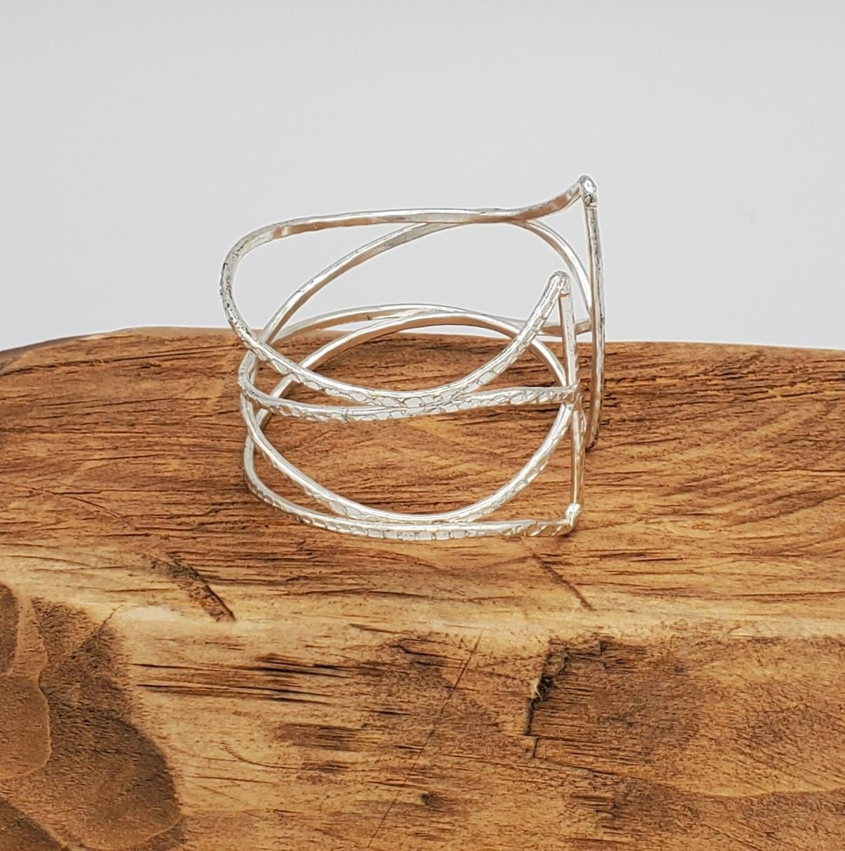 Cuff Bracelets - Assorted designs - Image 18