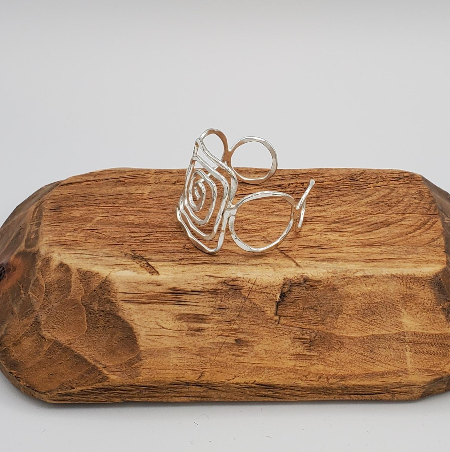 Cuff Bracelets - Assorted designs - Image 23